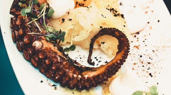 Direcciones-100-Restaurant-Navili